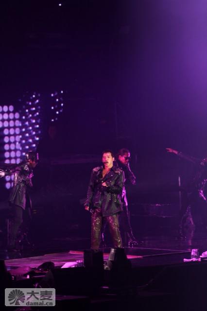 [01/06/2011] Mas de Rain’s BEST Guangzhou concert. 2020
